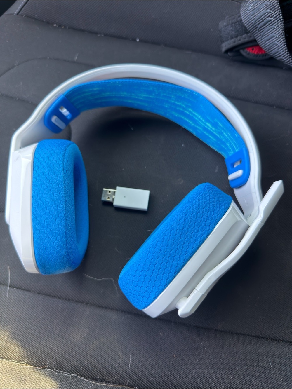 Logitech White and Bright Blue Wireless Gaming Headset